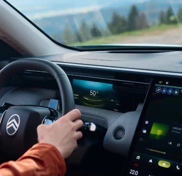 nouveau suv hybride C5 Aircross Citroën Valréas-8