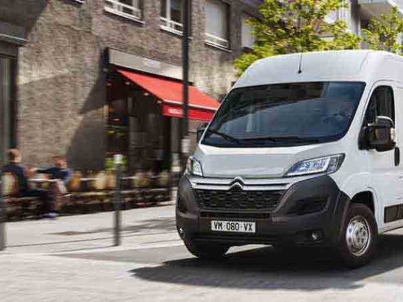 achat voiture E-Jumper utilitaire électrique Citroën Valréas