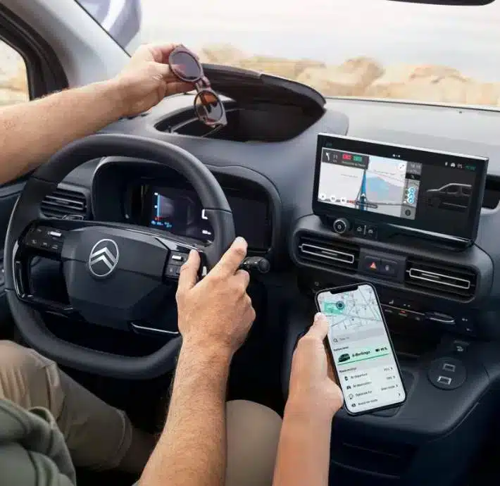 Ludospace-electrique-connecte-concession-Citroen-Valreas
