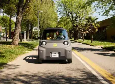 nouvelle-voiture-electrique-citroen-ami-valreas-1