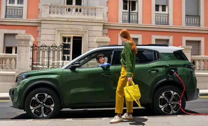 suv-polyvalent-electrique-eC3-aircross-citroen-valreas-drome-ardeche-3